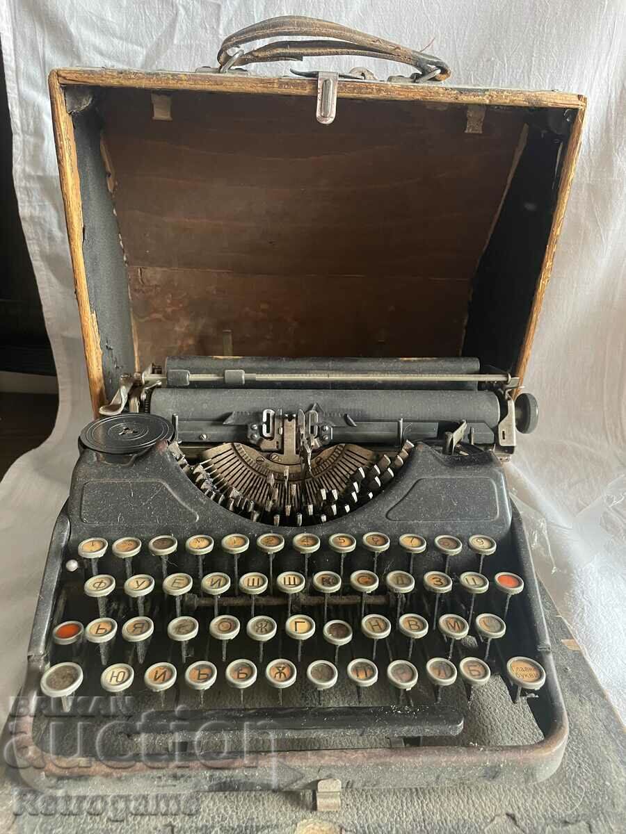 BZC mașină de scris retro veche