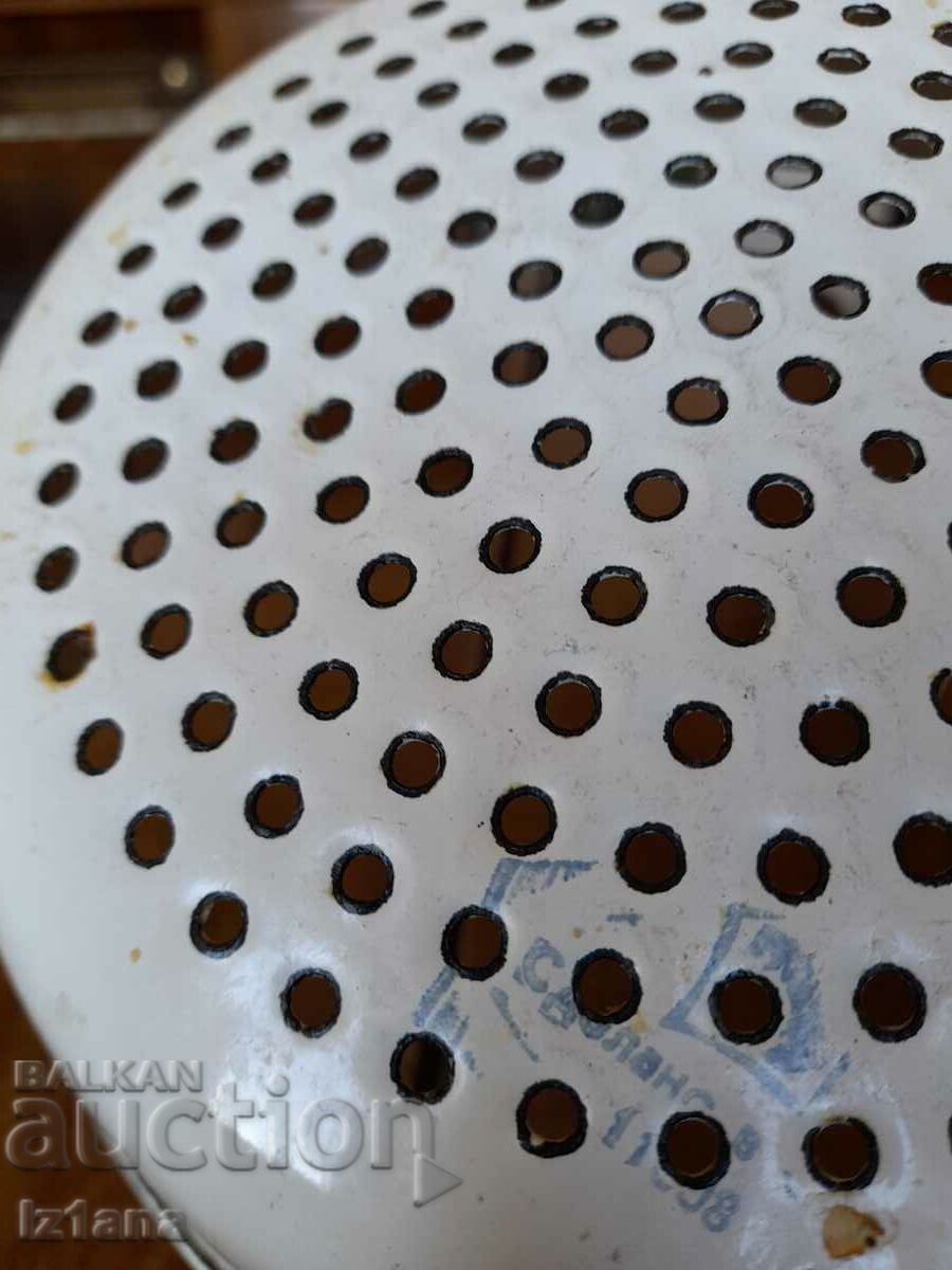 Delivery of Old enameled strainer, colander Delivery of Old enameled strainer, colander