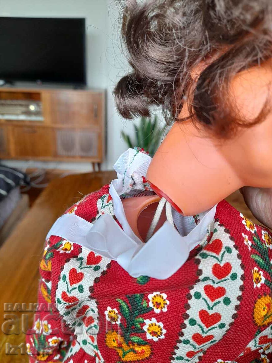 Delivery of Old doll