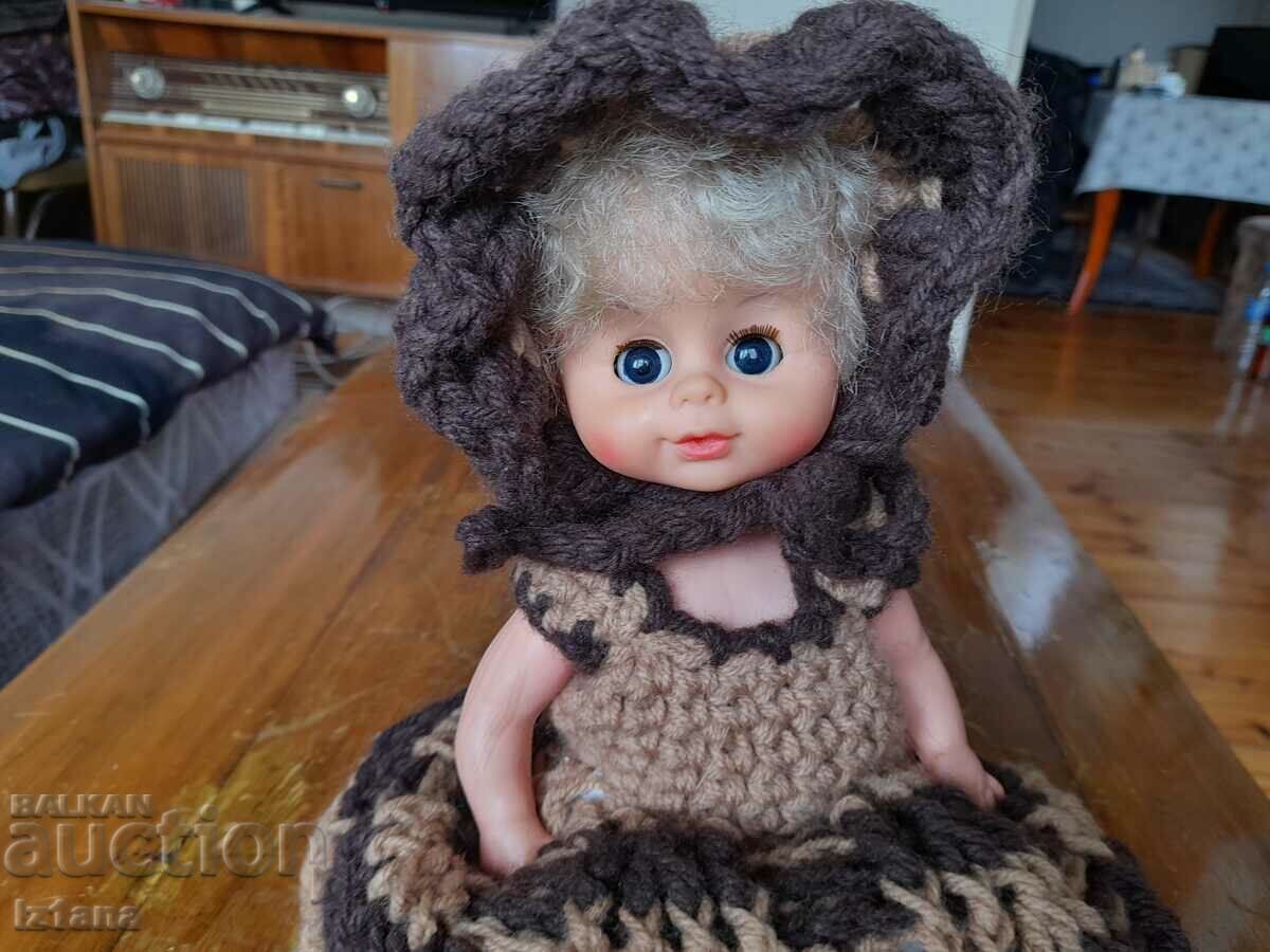 Old doll with price 37.00 BGN | € 18.92