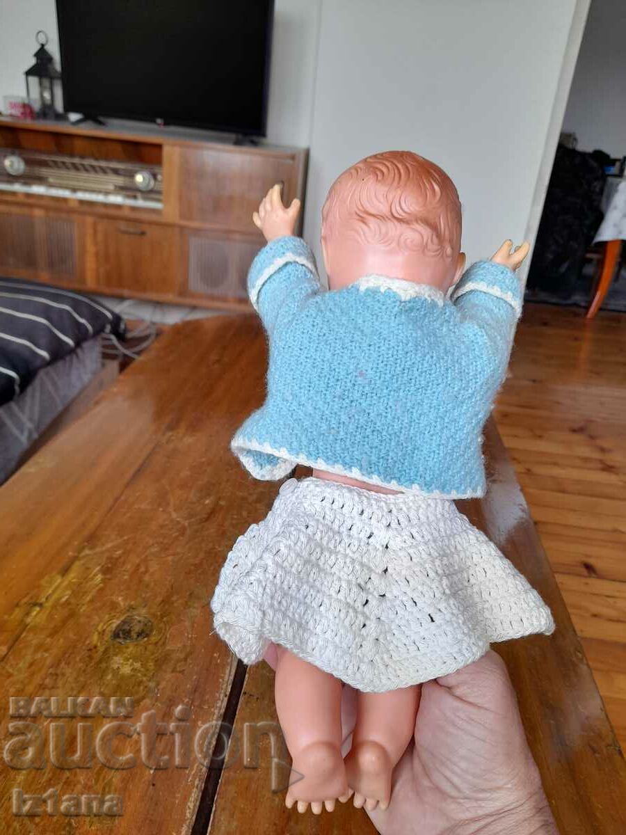 Delivery of Old baby doll Delivery of Old baby doll