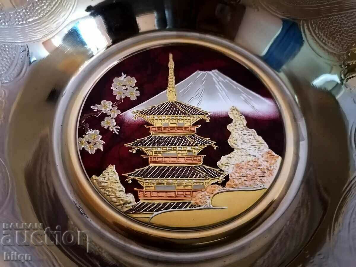 Auction  Great Gold Plated Fruitiera 24K