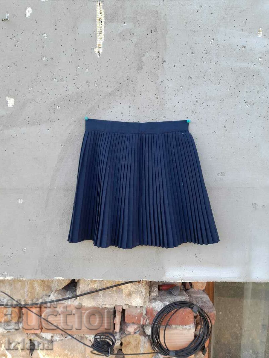 Стара ученическа плисирана пола