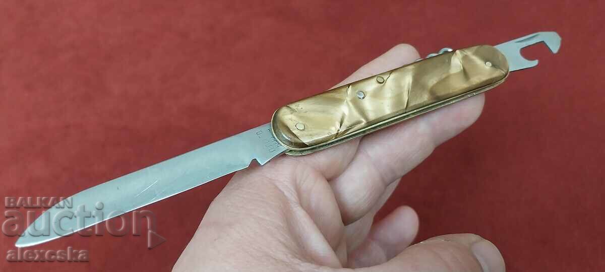 Pocket knife - "P. Denev"