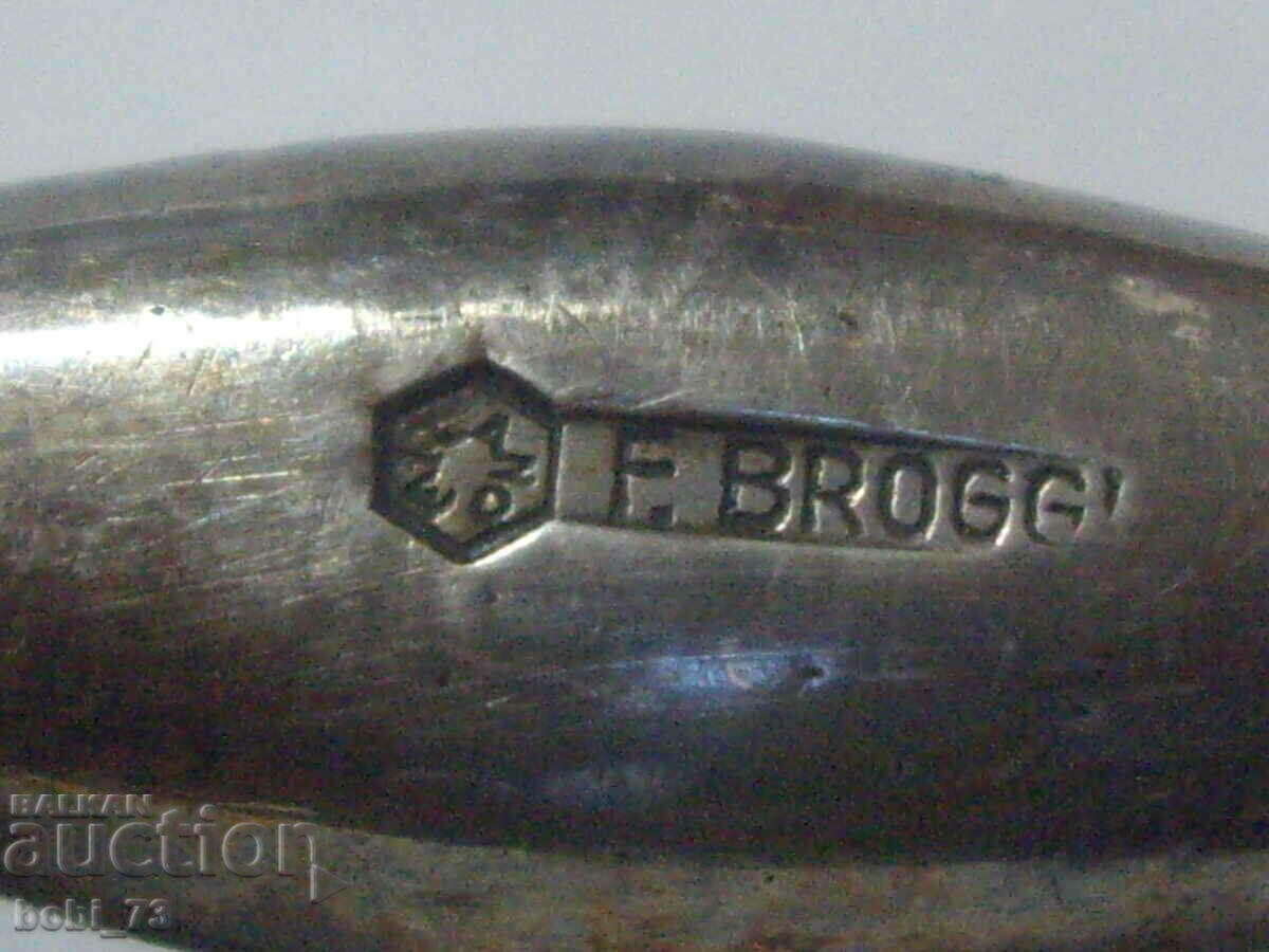 An old pastry spatula. - 5 An old pastry spatula. - 5