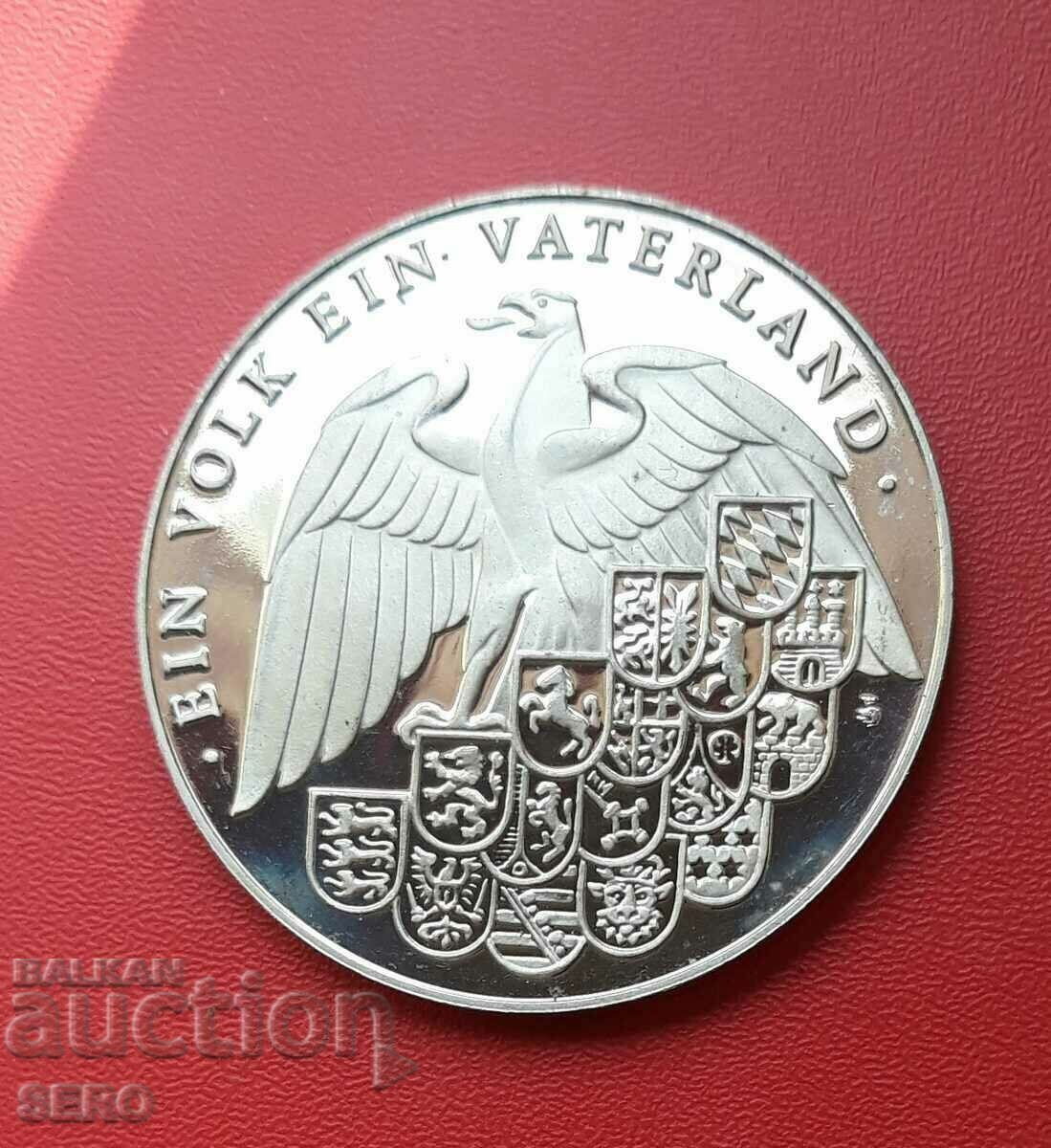 Germany-medal-200 years Brandenburg Gate