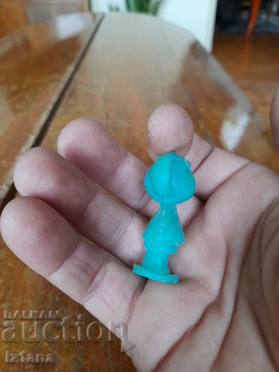 Δημοπρασία Παλιό παιχνίδι, ειδώλιο