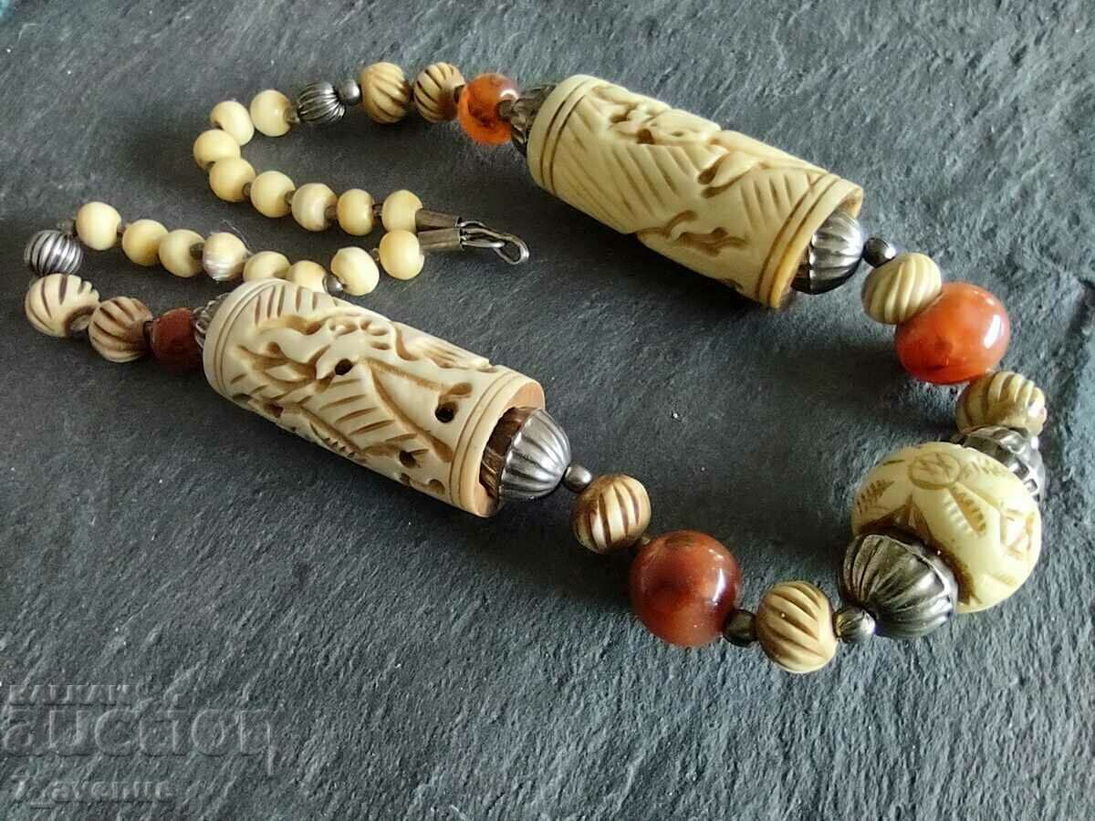 Auction NECKLACE of bone, 18.04.2024 Auction NECKLACE of bone, 18.04.2024