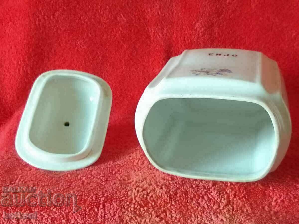 Vas vechi din porțelan bulgar Borcan pentru aurirea orezului - 5 Vas vechi din porțelan bulgar Borcan pentru aurirea orezului - 5