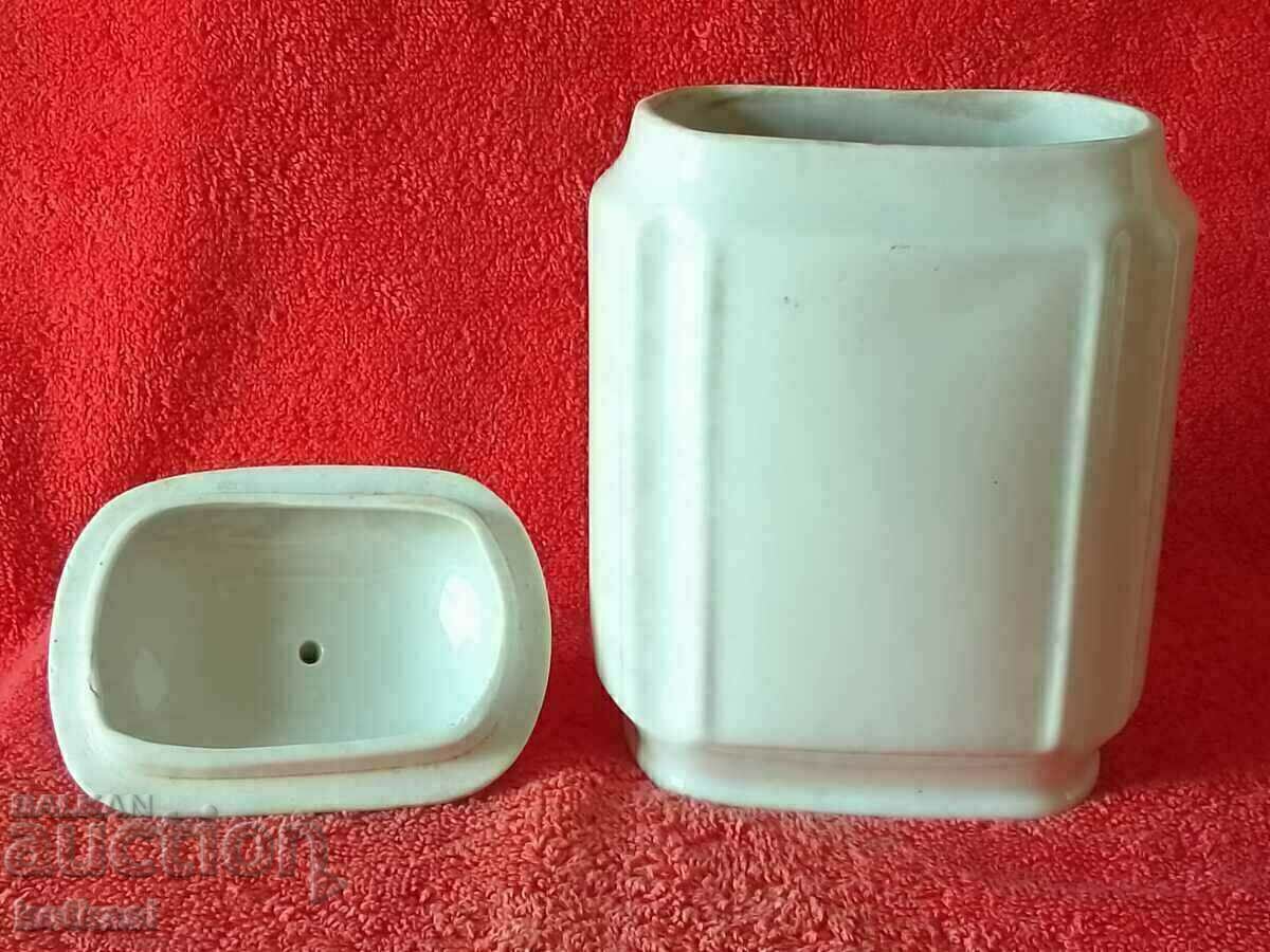 Licitație Vas vechi bulgar de portelan Borcan pentru aurire Gris Licitație Vas vechi bulgar de portelan Borcan pentru aurire Gris