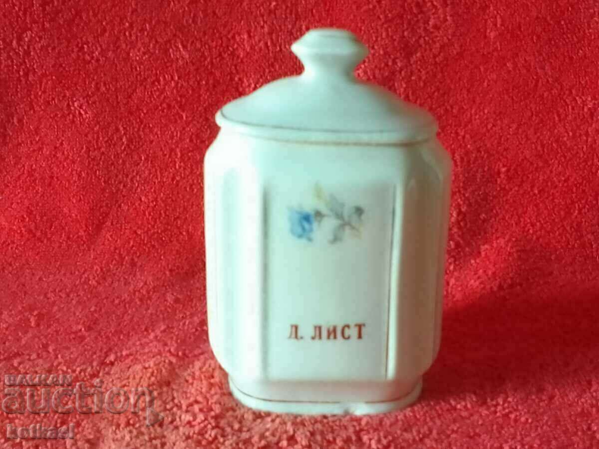 Old Bulgarian porcelain vessel Jar for D. leaf gilding Old Bulgarian porcelain vessel Jar for D. leaf gilding
