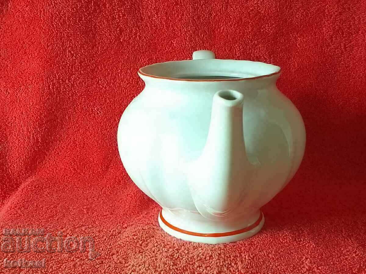 Livrarea Ceainic vechi de porțelan soc marcat Livrarea Ceainic vechi de porțelan soc marcat