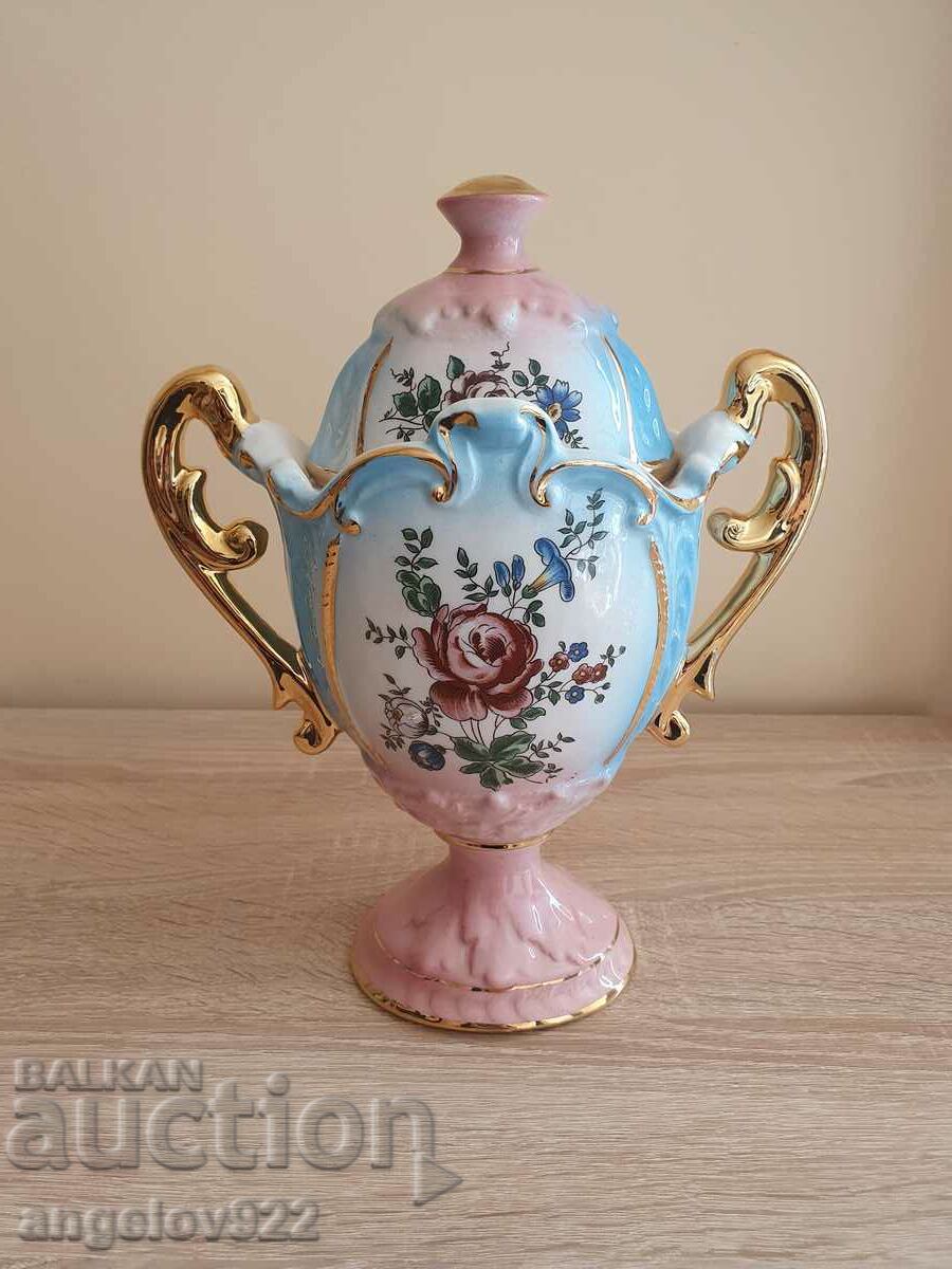 Beautiful porcelain amphora!!!