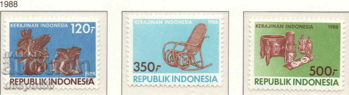 1988. Indonezia. 8 ani de la Consiliul Național al Meșteșugurilor.