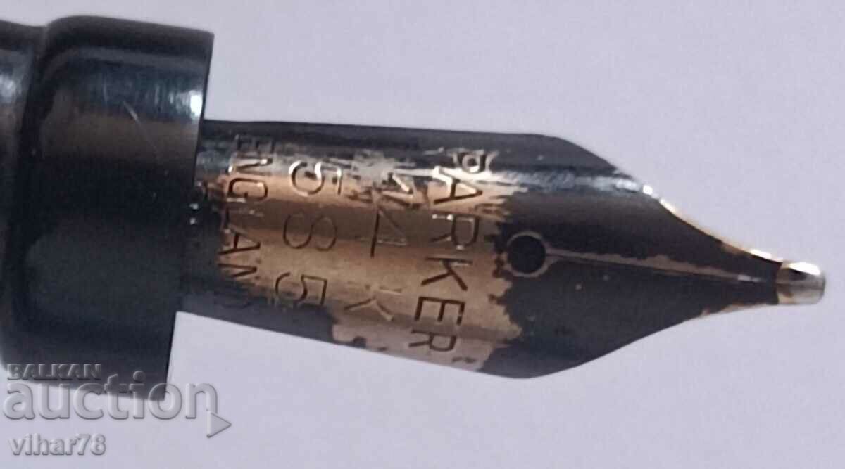 A pen with a PARKER-Parker gold nib with price 449.99 BGN | € 230.08