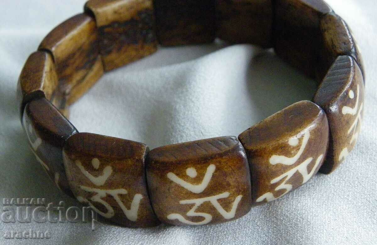 Tibetan Yak Bone Buddhist Mantra Bracelet