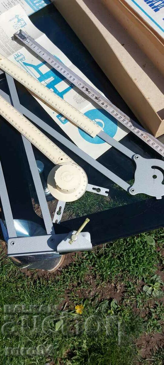 Delivery of DRAWING UTENSILS - USSR - 1974 Delivery of DRAWING UTENSILS - USSR - 1974