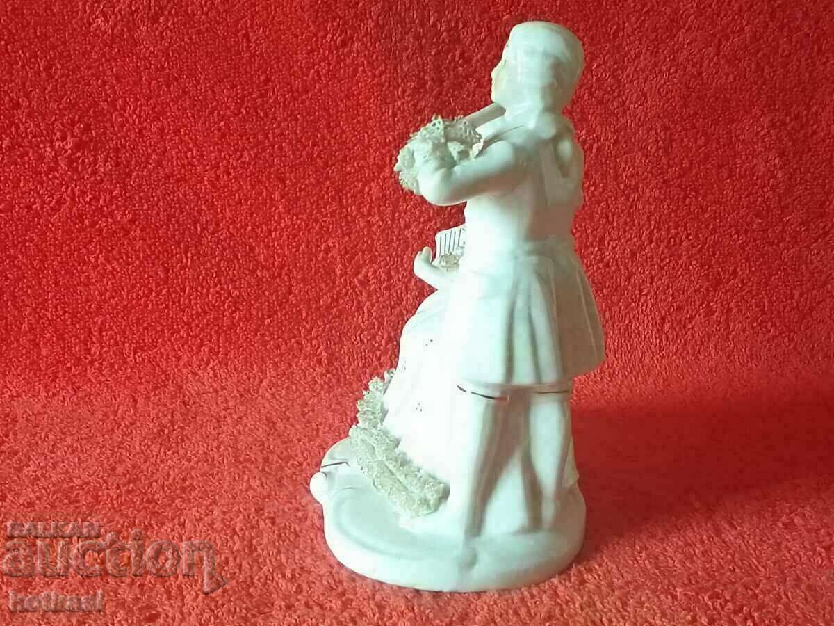 Old porcelain figure Musicians Woman Man - 5 Old porcelain figure Musicians Woman Man - 5