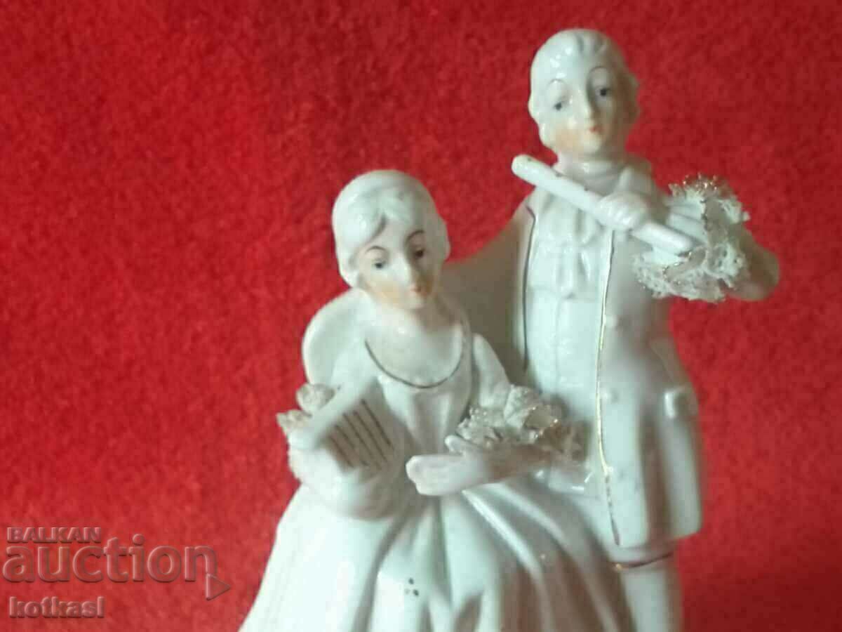 Old porcelain figure Musicians Woman Man - 6 Old porcelain figure Musicians Woman Man - 6