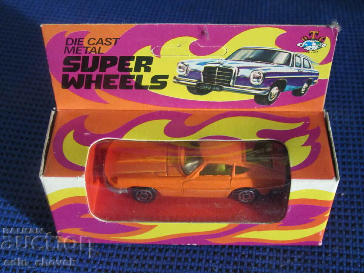 1/60-1/64 DTC Tins' toys Super Wheels T239 (Nissan/Datsun) .
