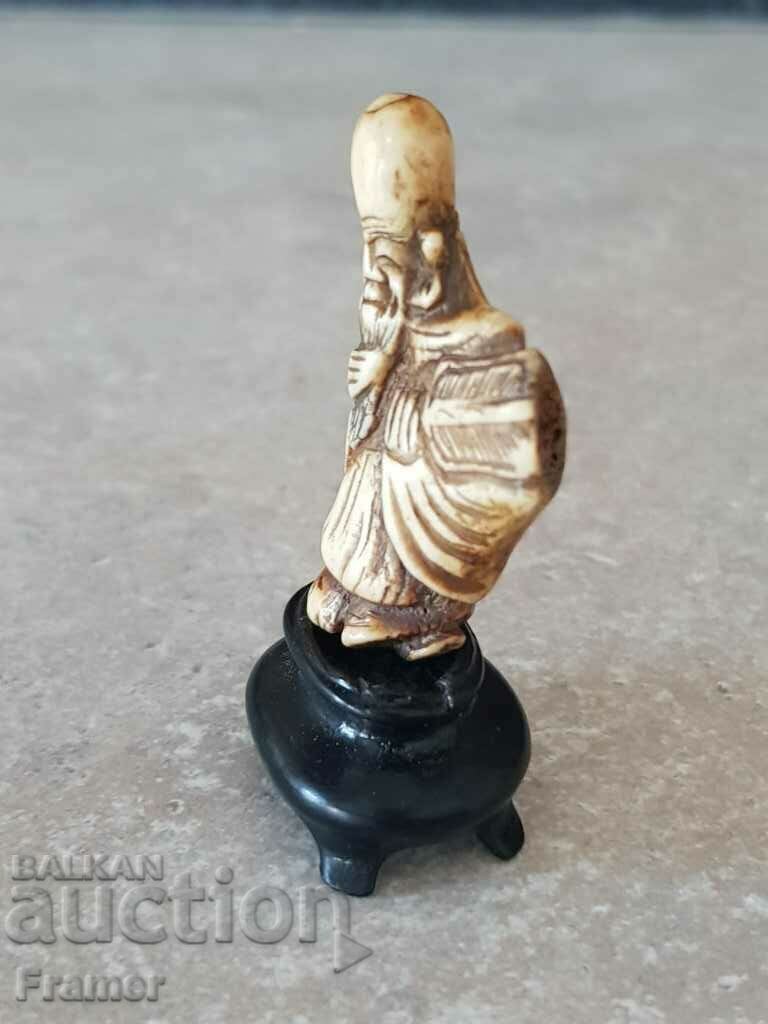 ЯПОНИЯ Нетсуке НЕЦКЕ РЪЧНА РЕЗБА В КОСТ МЪДРЕЦ МОНАХ 19век - 5 ЯПОНИЯ Нетсуке НЕЦКЕ РЪЧНА РЕЗБА В КОСТ МЪДРЕЦ МОНАХ 19век - 5