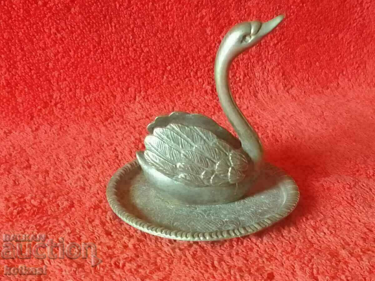 Auction Old figure metal alloy zinc silver Swan marking Auction Old figure metal alloy zinc silver Swan marking