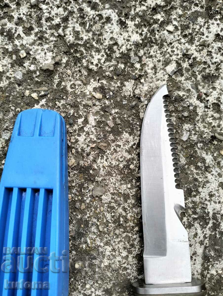 Delivery of Diving knife Delivery of Diving knife