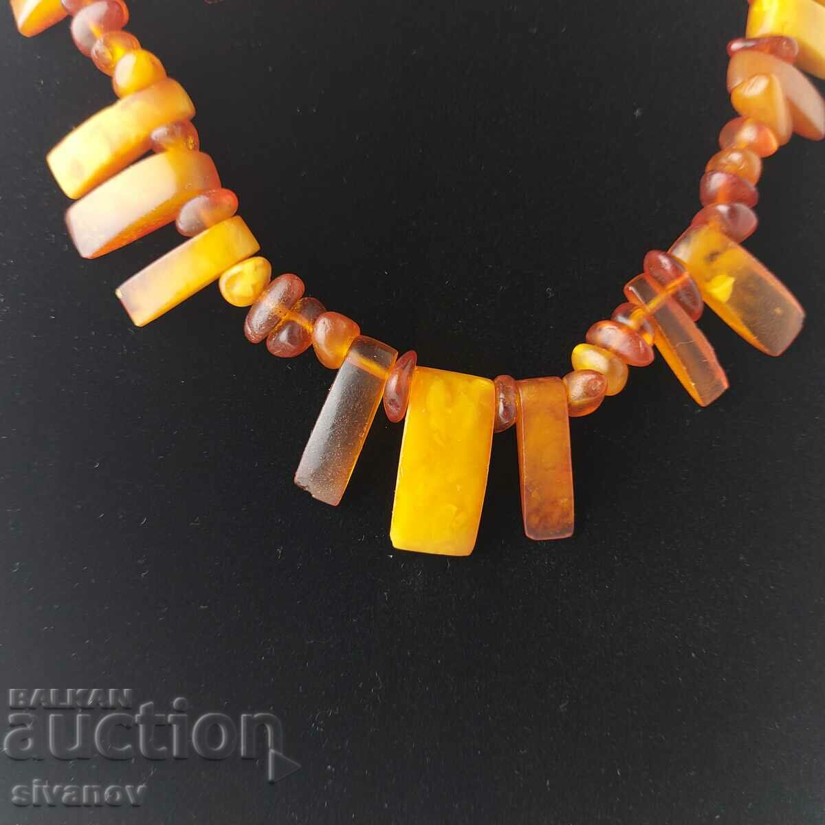 Old 1960s Baltic Amber Choker Necklace #5540 with price 129.99 BGN | € 66.46 Old 1960s Baltic Amber Choker Necklace #5540 with price 129.99 BGN | € 66.46
