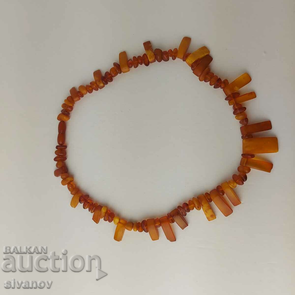 Delivery of Old 1960s Baltic Amber Choker Necklace #5540 Delivery of Old 1960s Baltic Amber Choker Necklace #5540