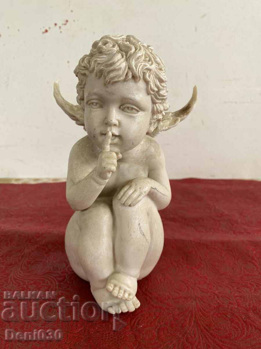 Beautiful alabaster statuette figure !!!
