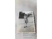 Photo Rousse Woman on the street 1939