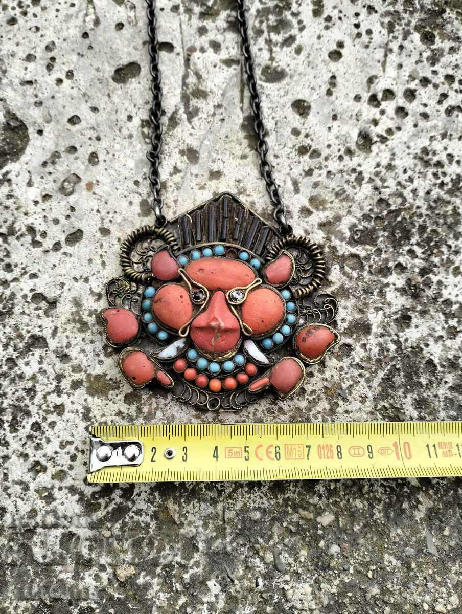 Auction Old Tibetan Wrath Mask Necklace Auction Old Tibetan Wrath Mask Necklace