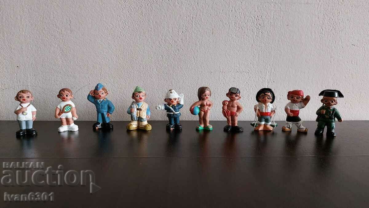 Collectible figurines