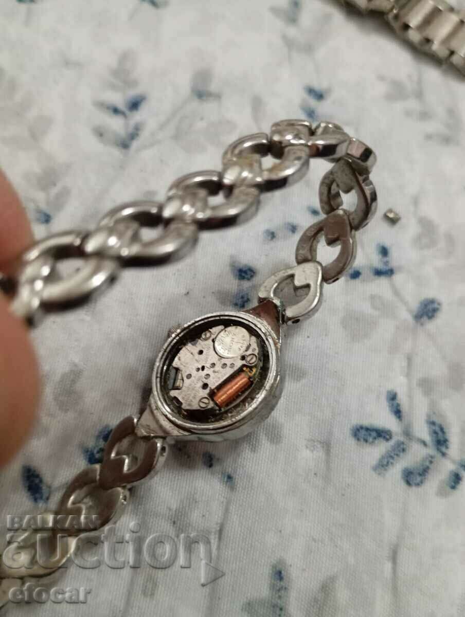 Γυναικείο ρολόι Casio με τιμή € 1.02 | 1.99 BGN Γυναικείο ρολόι Casio με τιμή € 1.02 | 1.99 BGN