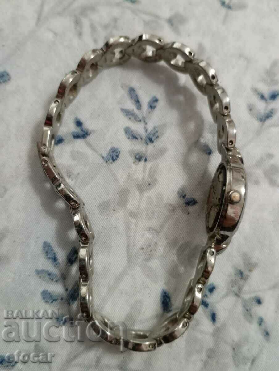 Δημοπρασία Γυναικείο ρολόι Casio Δημοπρασία Γυναικείο ρολόι Casio