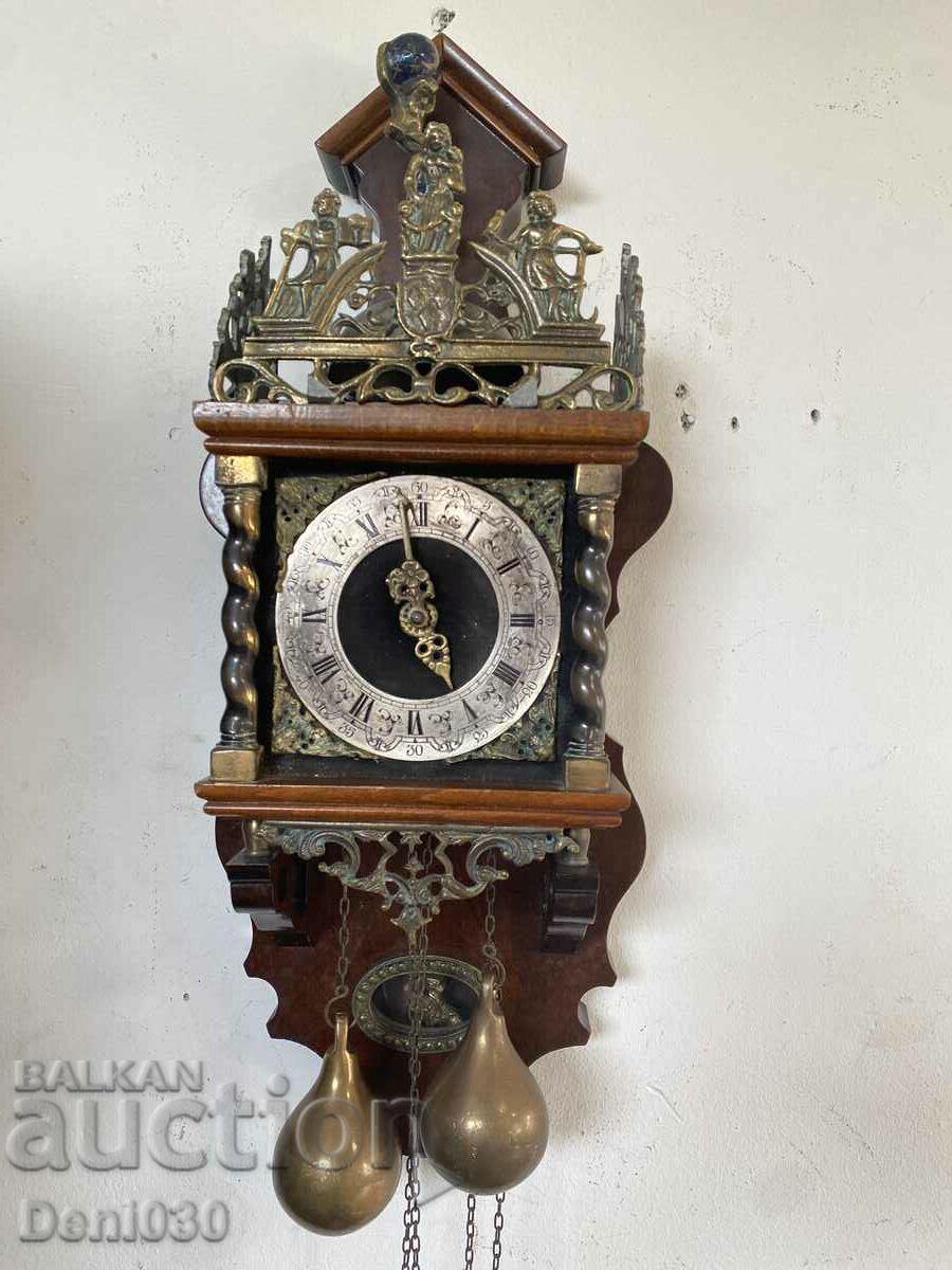 Beautiful Mechanical Wall Clock Working!!!!!