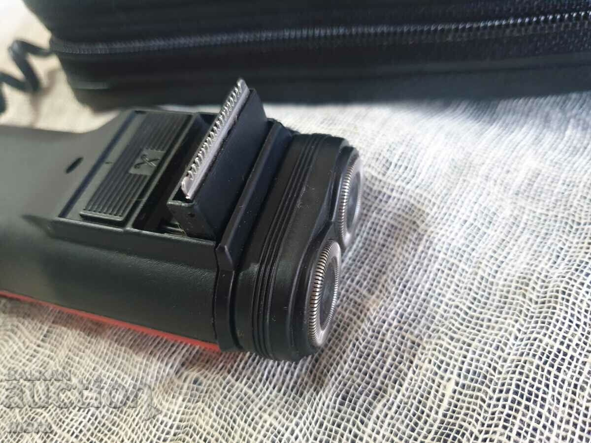 Auction Retro Russian electric shaver "Kharkiv" Auction Retro Russian electric shaver "Kharkiv"