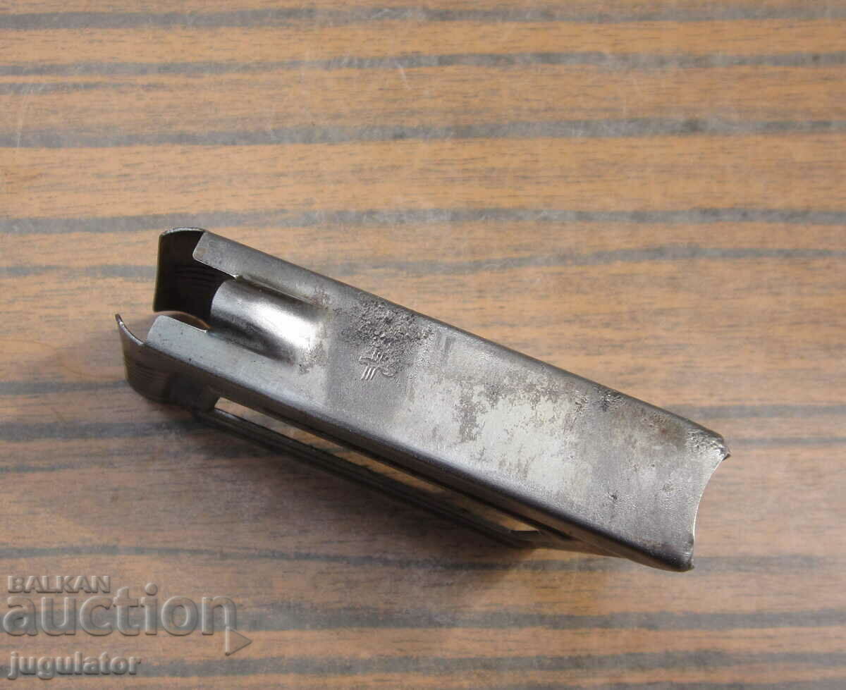 Delivery of WWII German pack of cartridges for Manlicher marked with an eagle Delivery of WWII German pack of cartridges for Manlicher marked with an eagle