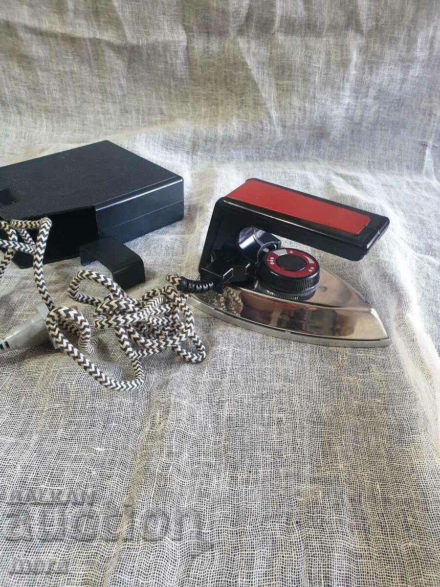 Auction Vintage Russian tourist iron Auction Vintage Russian tourist iron