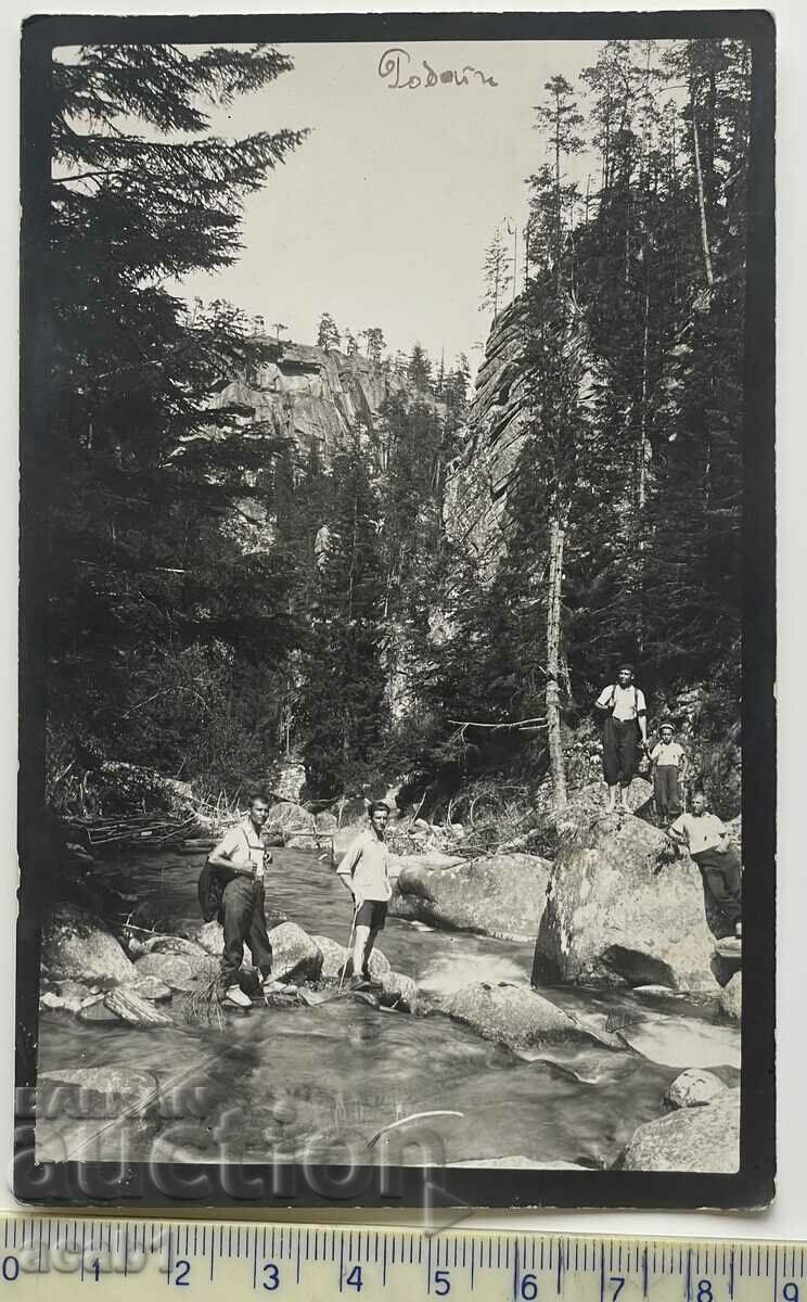 Rodopii coborând din Belmeken 1934
