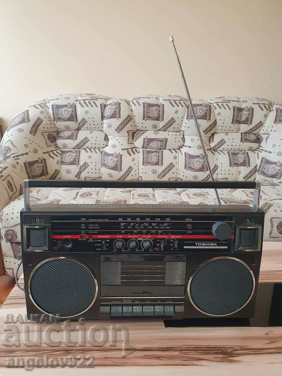 Casetofon radio stereo TOSHIBA RT-90S