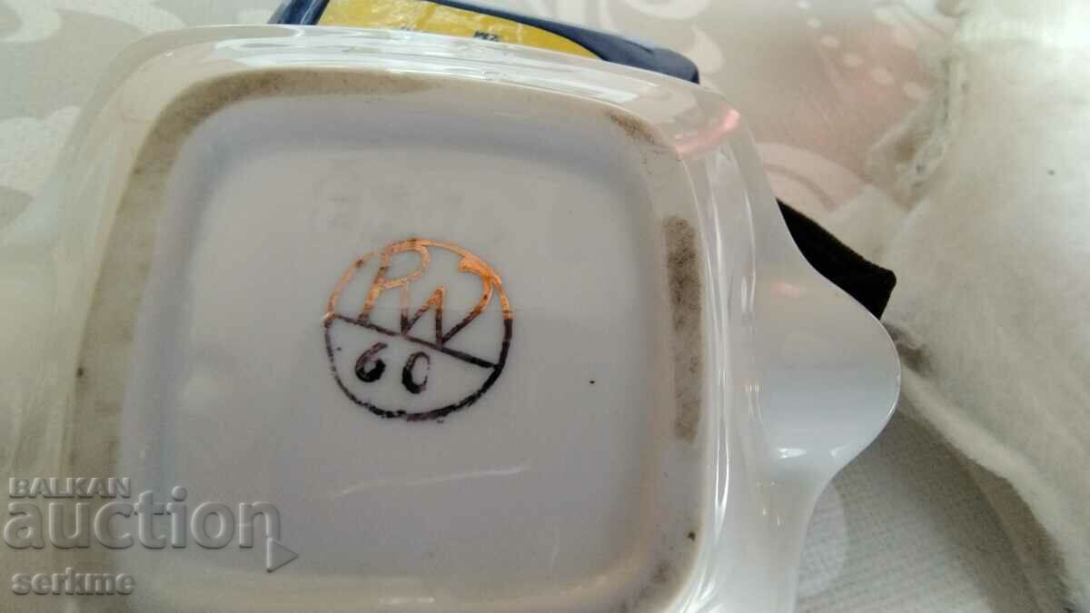 Ashtray - 5 Ashtray - 5