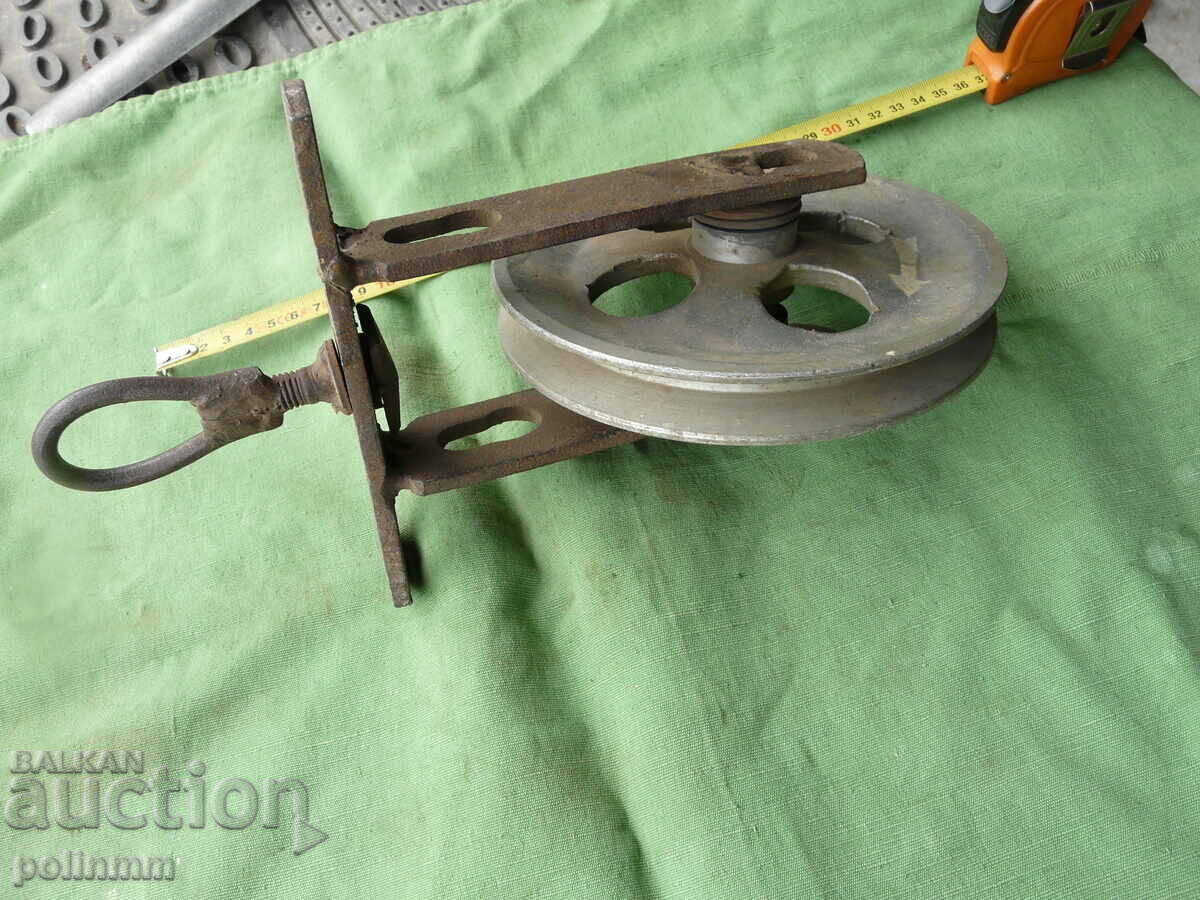 Construction reel with price 35.00 BGN | € 17.90
