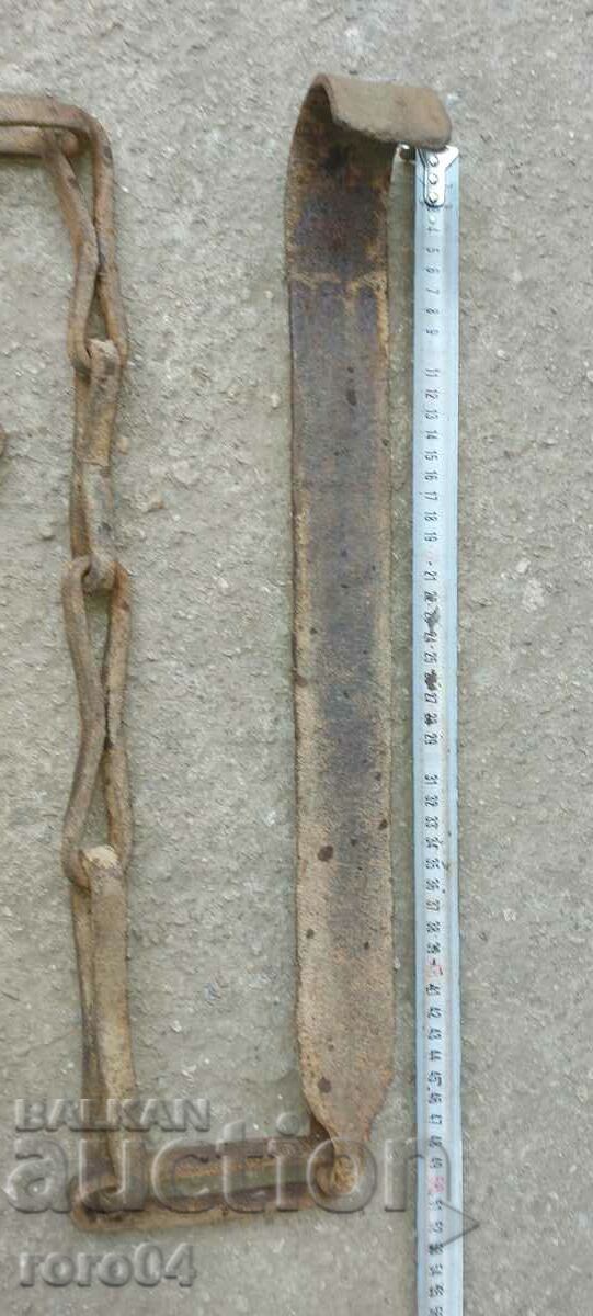 OLD HAND FORGED FIREPLACE CHAIN with price 40.00 BGN | € 20.45 OLD HAND FORGED FIREPLACE CHAIN with price 40.00 BGN | € 20.45