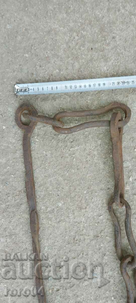 Auction OLD HAND FORGED FIREPLACE CHAIN Auction OLD HAND FORGED FIREPLACE CHAIN