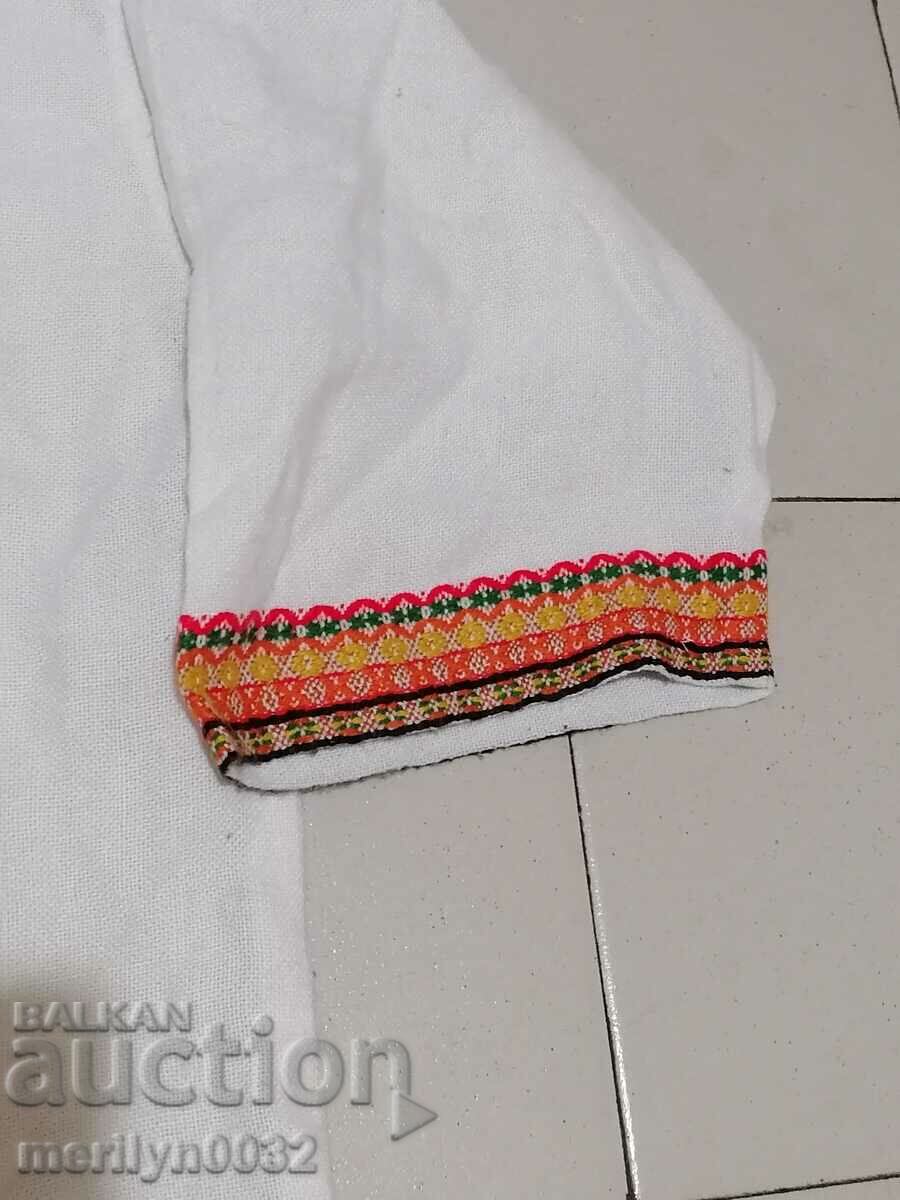 Delivery of Old men's shirt kenar wear embroidery Delivery of Old men's shirt kenar wear embroidery