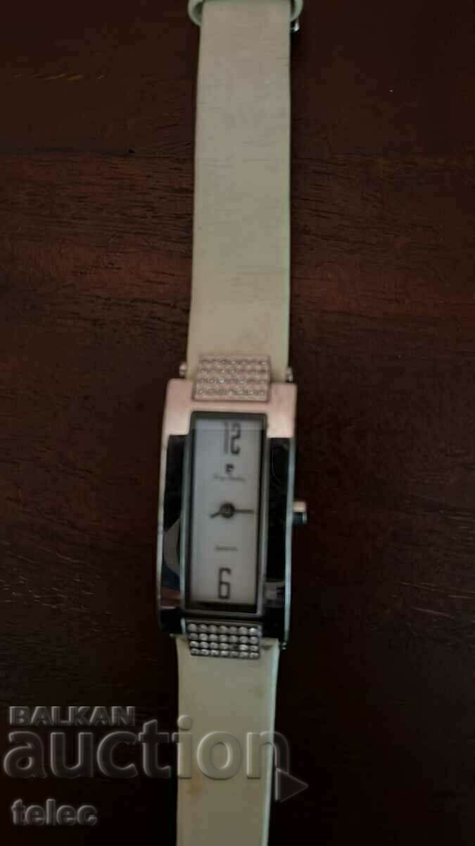 Auction Pierre Cardin and Juicy Couture Women's Watches Set Reduced Auction Pierre Cardin and Juicy Couture Women's Watches Set Reduced