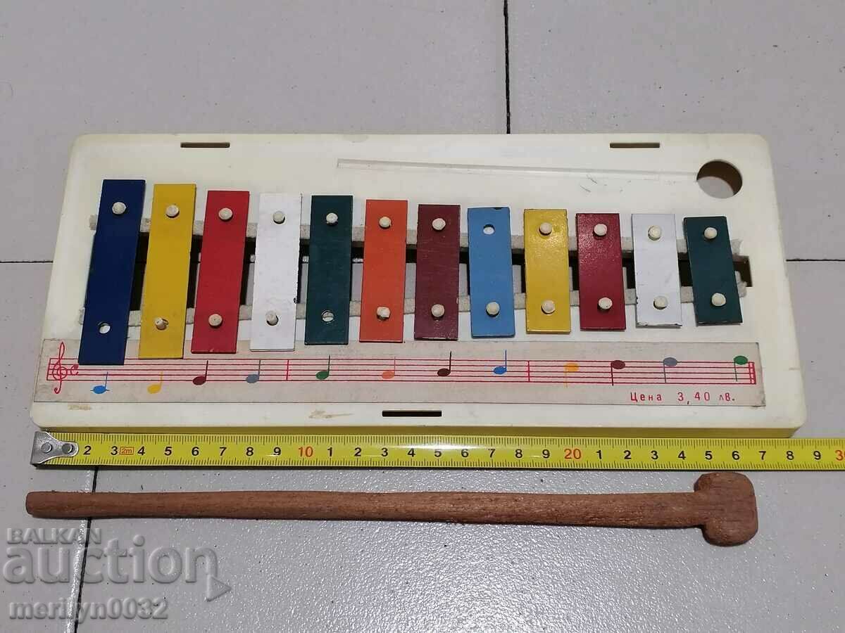 Delivery of Children's toy musical instrument xylophone cymbal Delivery of Children's toy musical instrument xylophone cymbal