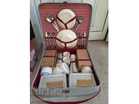 TOURIST SUITCASE SET FOR 4 PERSONS