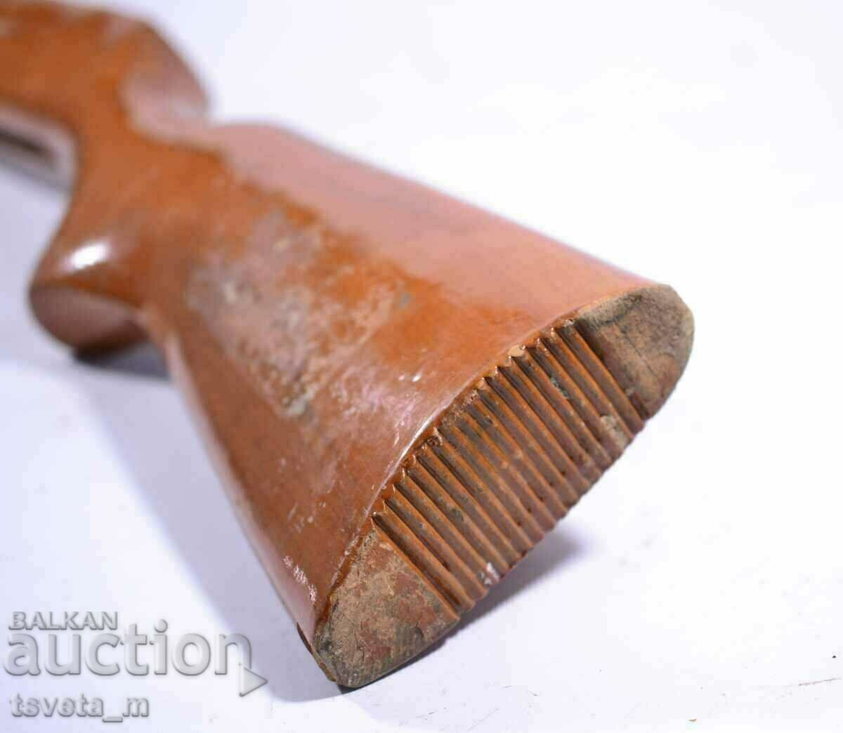 Delivery of Wooden rifle stock Delivery of Wooden rifle stock